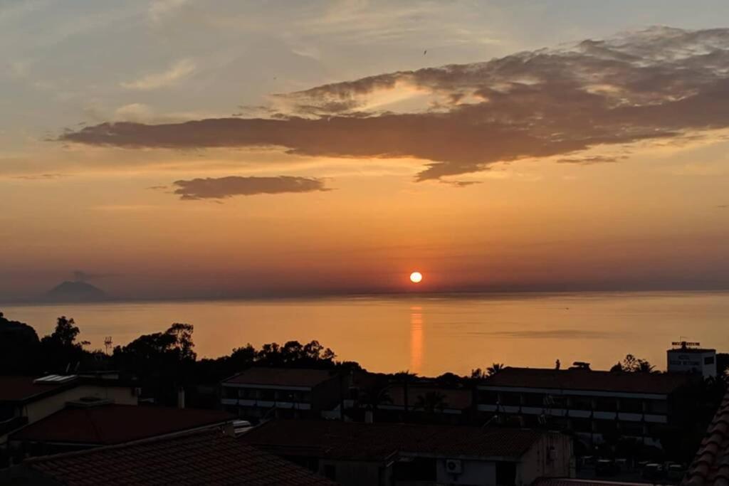 Appartamento Orizzonte Stromboli Tropea Exterior photo